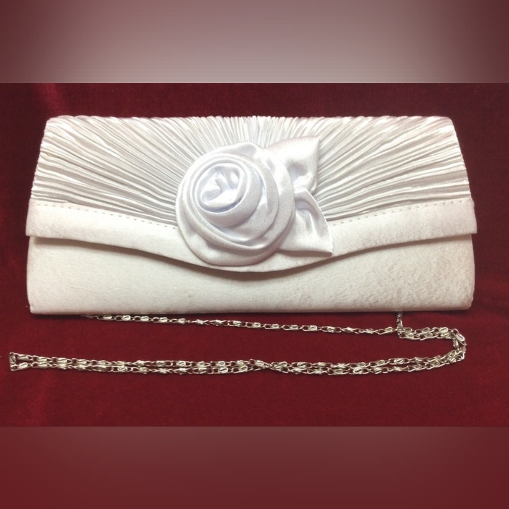 Elegant White Clutch with Rose Detail